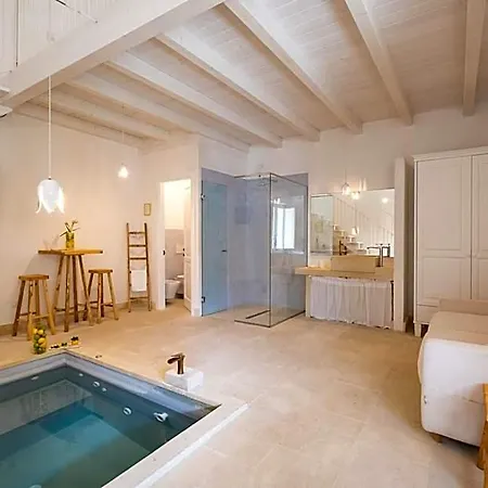 Masseria Rauccio 호텔 4*